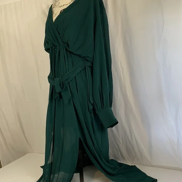 Baltic Born Regal Green Maxi Dress NWOT - Picture 6 of 11